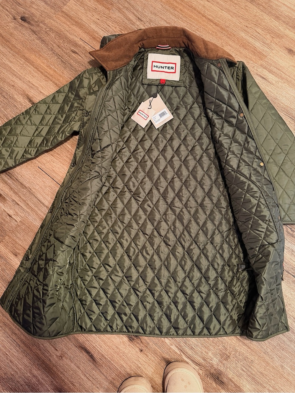 Hunter Green Quilted diamond Puffer jacket with Brown Cord Collar - Picture 3 of 4